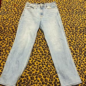 Brand: Hollister  Size: Width 26 Length 27 Color:Denim